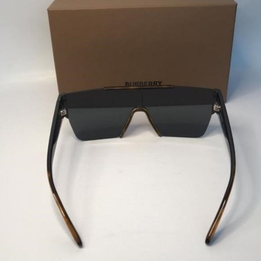 💯- Authentic New BurberryBE4291 - 300287 Oversize  Sunglasses - Picture 7 of 12